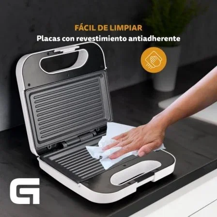 Grunkel Sandwichera SAN-GRILL NG 750W con Placas Grill